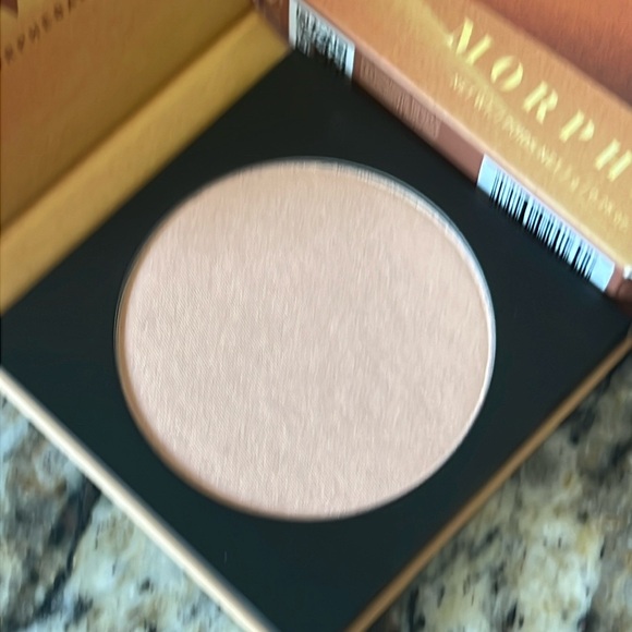 ♣️💘Morphe Gilded Glow Highlighter - Picture 2 of 10